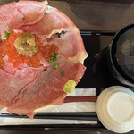 用戶對於吉祥寺 肉ドレス海鮮丼 渋谷道玄坂店的評論圖