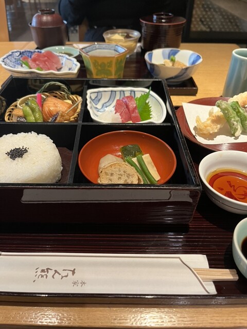 用户对于京料理 本家たん熊 京都高島屋店的评论高清图