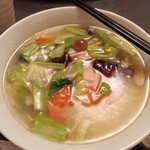 用戶對於美林華飯店的評論圖