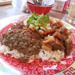 用戶對於台風大飯店的評論圖