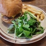 用户对于バーガーショップホットボックス的评论图