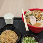 用戶對於ラーメン 横綱 みのおキューズモール店的評論圖