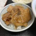 用户对于ローマの泉食堂的评论图
