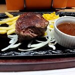 User's review image for カフェ＆ビヤレストラン宮 羽田空港店