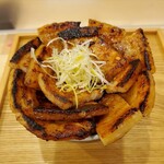 用户对于元祖豚丼屋 TONTON 船場センタービル10号館店的评论图