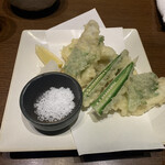 用户对于贔屓屋 中之島ダイビル店的评论图