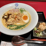 User's review image for 博多鶏ソバ 華味鳥 阪急梅田本店