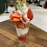 User's review image for マルトメ・ザ・ジューサリー パフェテリア 心斎橋パルコ店