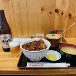 用户对于ぶた丼のとん田的评论图