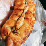 用户对于MILK IN BREAD的评论图