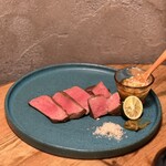 用户对于TOTOROU 浪漫的评论图