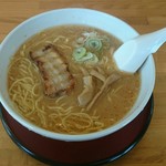 用户对于ラーメン かまじい的评论图
