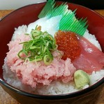用戶對於丼丸 三国店的評論圖