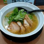 用户对于ラーメン小憎的评论图