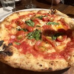 用户对于Pizzeria Bar Trico 新橋本店的评论图
