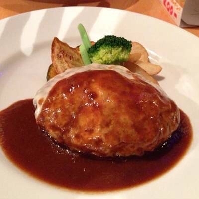用户对于ハンバーグダイニング たくみ的评论图