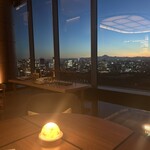 用戶對於THE LOUNGE的評論圖