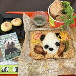 用户对于上野動物園 カフェカメレオン的评论图