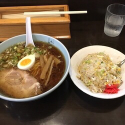 用户对于三代目 月見軒 北郷本店的评论图