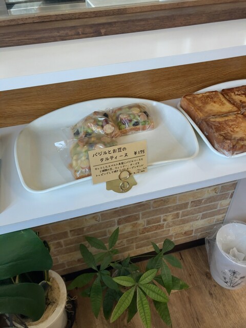 用户对于18 BAKERY的评论高清图