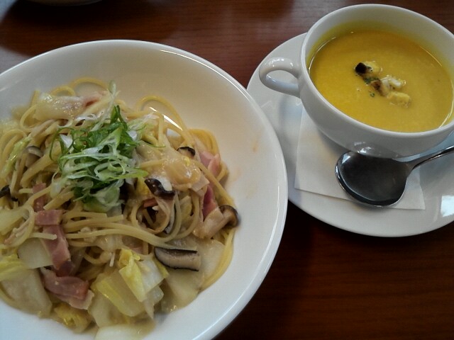 用户对于Bayside Place M's deli的评论图