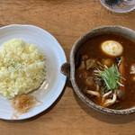 用户对于カレー気分的评论图