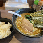 用戶對於横浜家系らーめん 三元 北大前店的評論圖