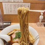 用户对于らぁ麺 はやし田 赤羽店的评论图