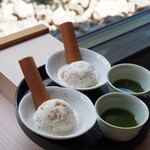 用户对于肉と庭 まつを的评论图