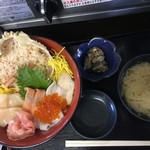 用戶對於マルカイチ水産 海鮮炉端焼き的評論圖