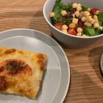 用戶對於LAMP LIGHT BOOKS CAFE的評論圖
