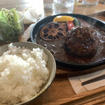 用户对于オンザテーブル的评论图