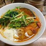 用户对于空と大地のトマト麺 Vegie的评论图