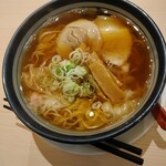 用户对于ワンタンメンの満月 三鷹店的评论图