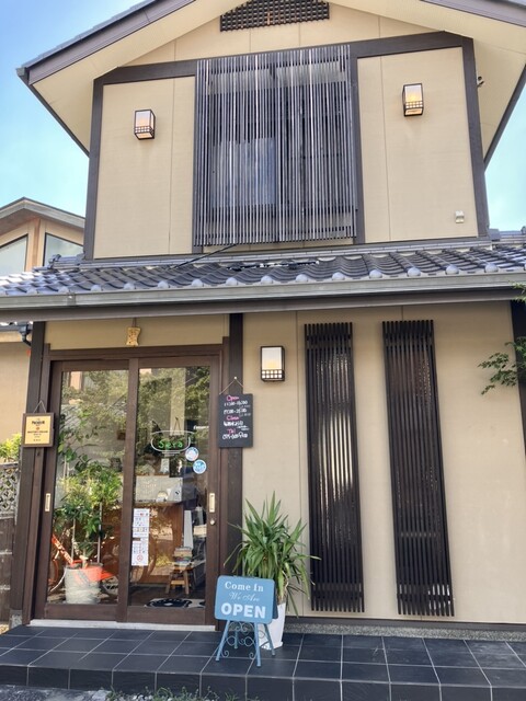用户对于Cafe Dining Sera的评论高清图