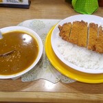 用户对于カリーハウス コロンボ的评论图