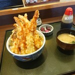 用户对于レストランひまわり イーストモール店的评论图