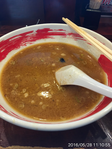 用户对于ラーメンさんぱち 平岡店的评论图