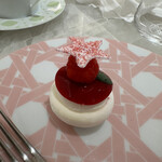 User's review image for CAFE DIOR by LADUREE