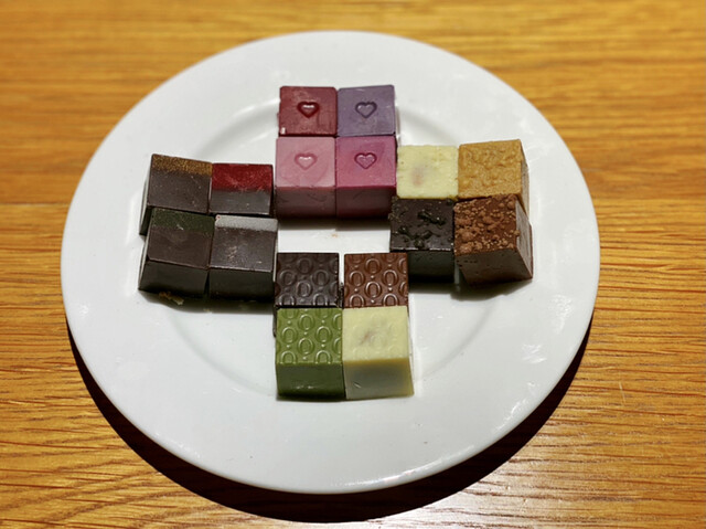 用戶對於bubo BARCELONA 表参道店的評論高清圖