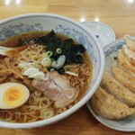用户对于ぎょうざの満洲 中河原駅前店的评论图