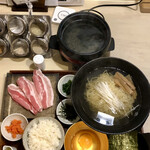 用戶對於松阪牛ラーメン 一人しゃぶしゃぶ 松虎的評論圖