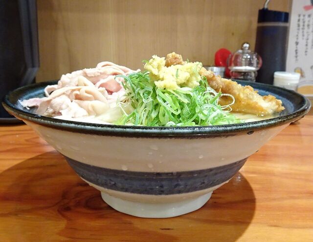 用戶對於自家製さぬきうどんと肉 新橋甚三的評論高清圖