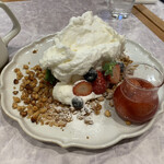 User's review image for 菓子と喫茶 SIROYA
