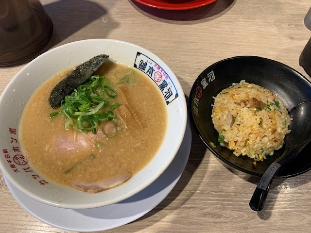 用戶對於河童ラーメン本舗 箕面店的評論圖