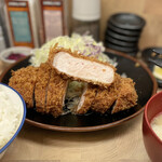 用戶對於とんかつ檍 蒲田本店的評論圖