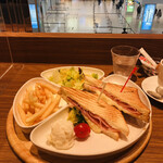 用戶對於ハカタ洋膳屋 ロイヤル的評論圖