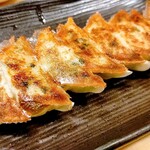 用戶對於餃子歩兵 道頓堀店的評論圖