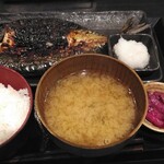用戶對於炭火焼干物定食 しんぱち食堂 エミオ田無店的評論圖