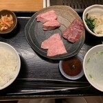 用户对于焼肉家 KAZU 神楽坂的评论图